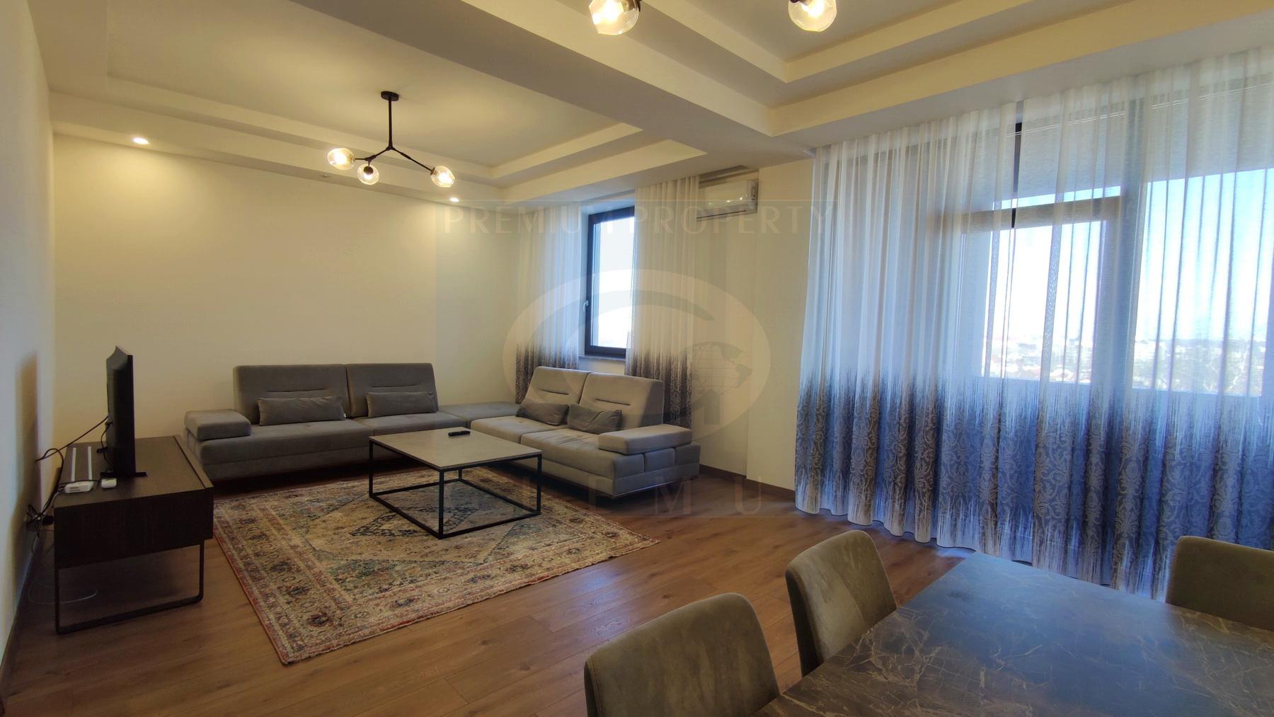Furnished, spacious 2bdr apartment with open balcony 